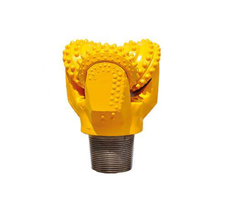 60rpm TriCone Roller Bits แบริ่งที่ปิดสนิท Water Well Bit IADC 645