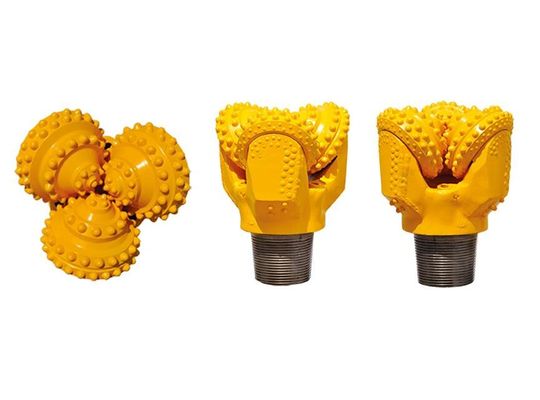 60rpm TriCone Roller Bits แบริ่งที่ปิดสนิท Water Well Bit IADC 645